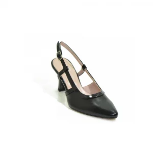 Chanel Sofia elegante