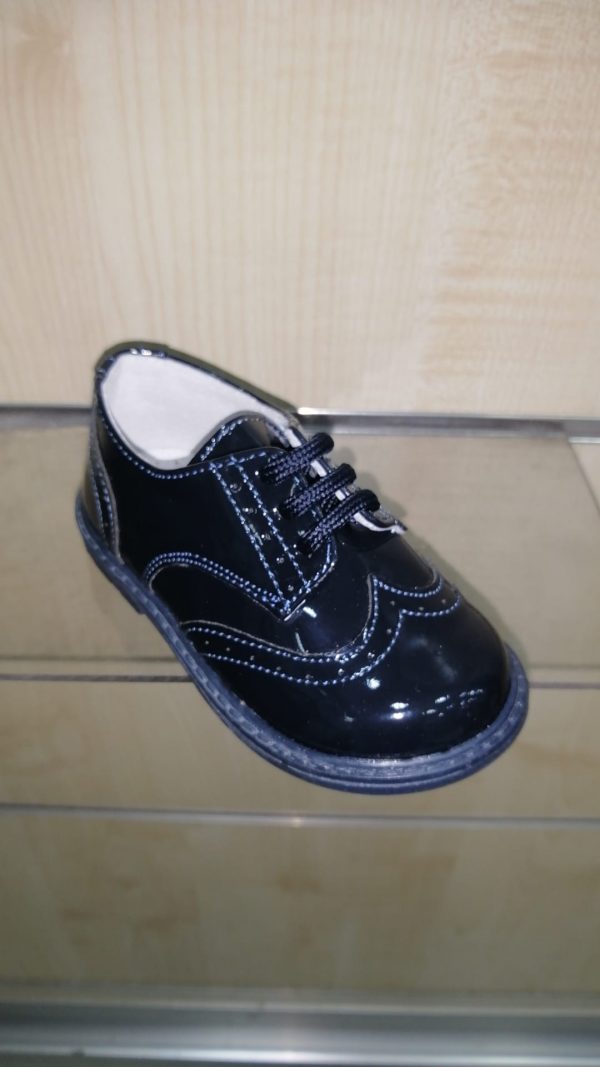 Scarpa vernice elegante bimbo