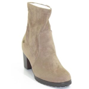 Scarpa tronchetto beige